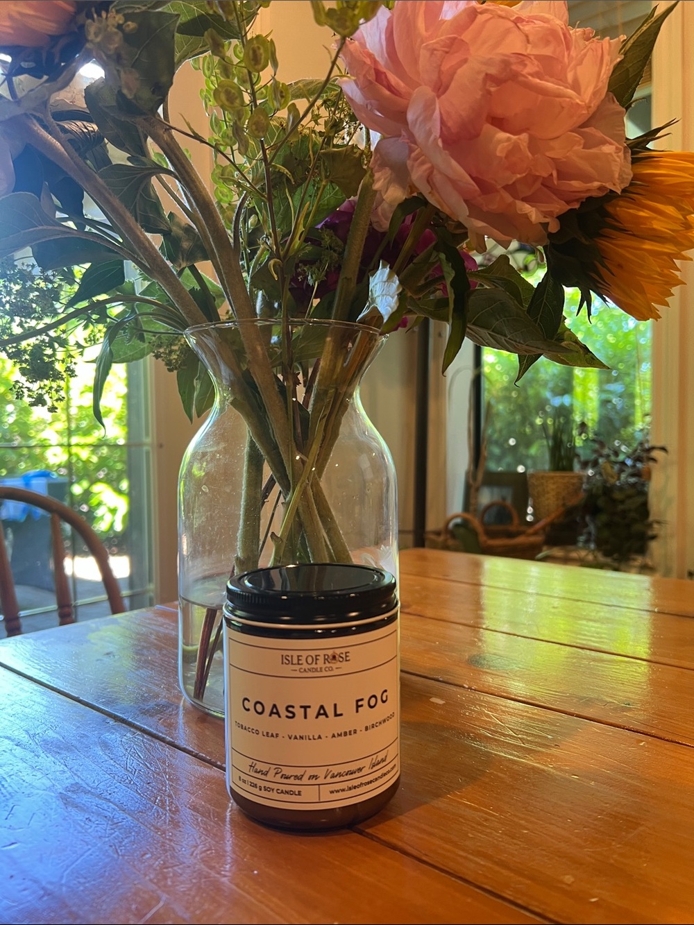 Isle of Rose "Coastal Fog" Scented Candle -  Jar with Cream Label